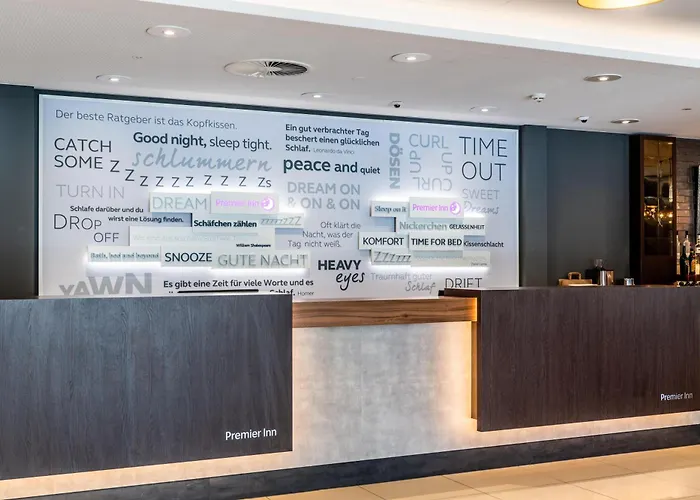 Premier Centre 호텔